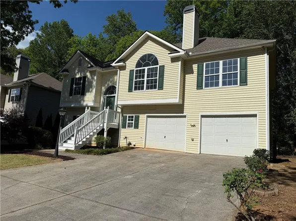 3682 Autumn View Dr NW, Acworth, GA 30101