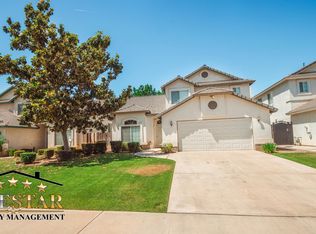 4811 Marsh Hawk Dr, Bakersfield, CA 93312
