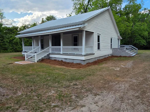 212 Baker St, Brooklet, GA 30415