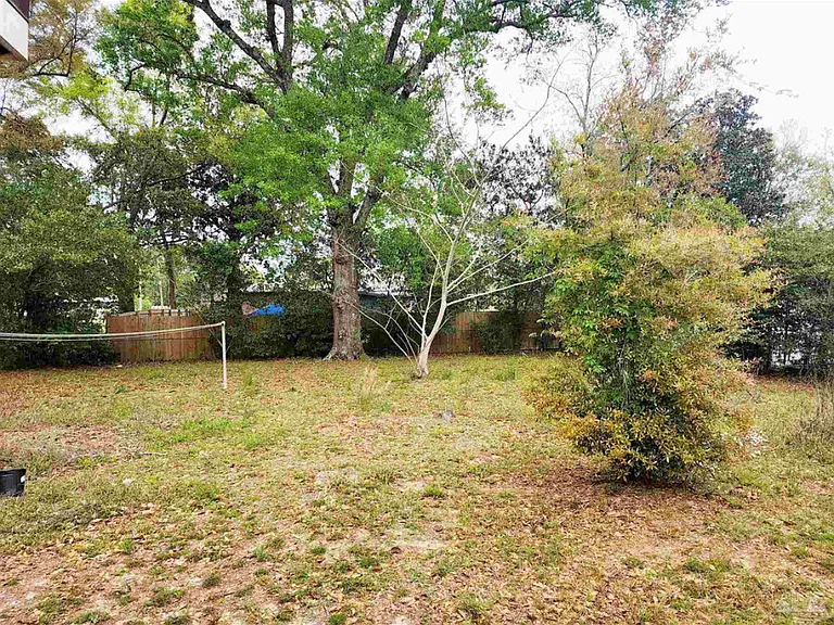 24 Adkinson Dr — Photo 12