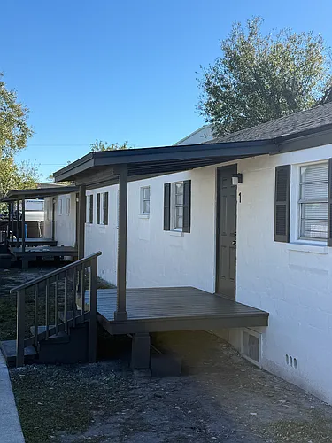 4621 N Hubert Ave #1 Photo 1