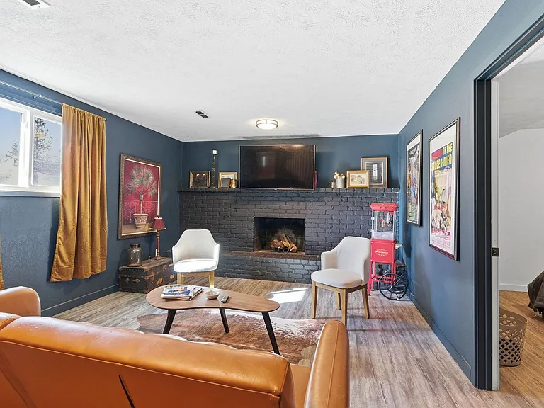 5107 S Madelia St — Photo 22