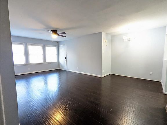 5th image of 5240 Arboles Dr APT 4