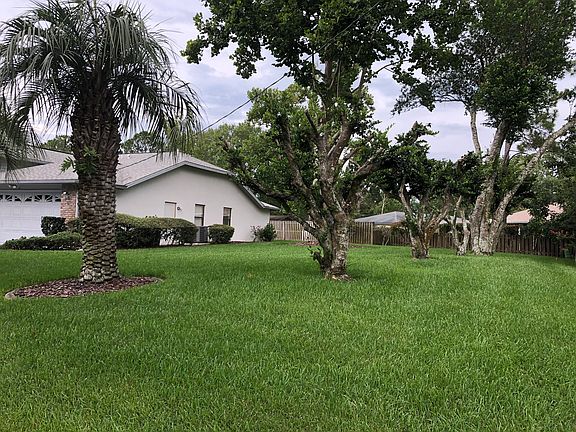 3rd image of 60 Belleaire Dr