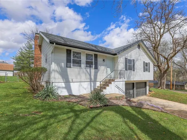 924 Shiloh Ct, Liberty, MO 64068