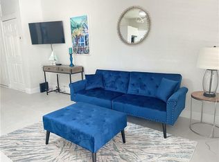 17 NE 9th Ave APT 4, Fort Lauderdale, FL 33301