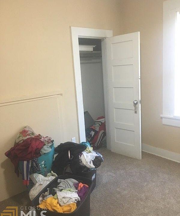 2nd image of 209 SW Tinsley #209-211