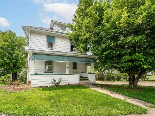 888 Riverview Dr, Morgantown, WV 26505