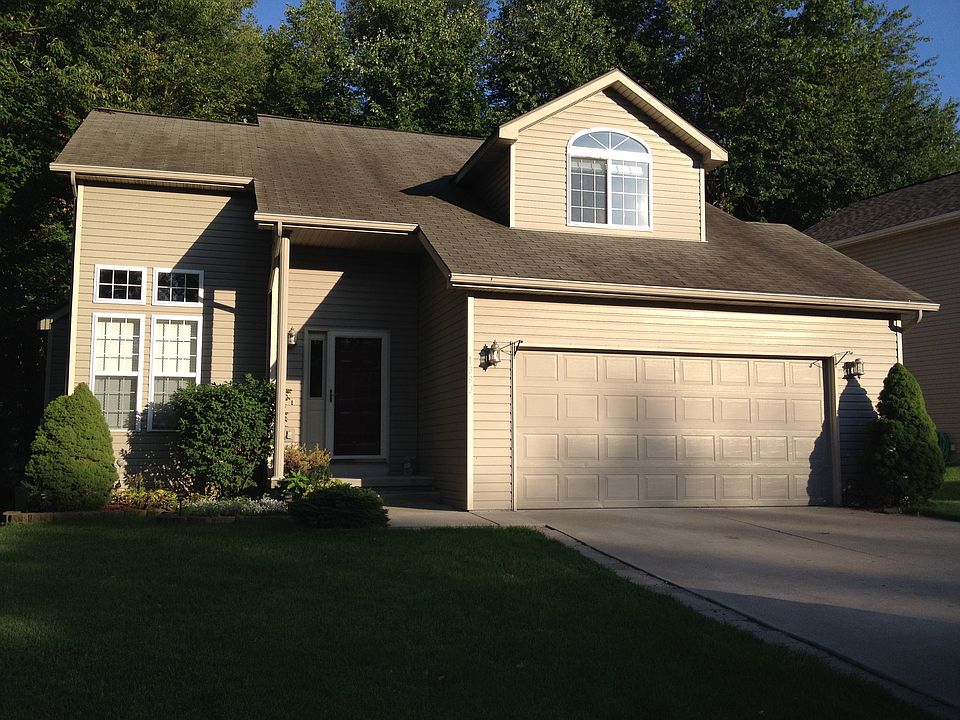 1st image of 1390 Sherwood Forest Dr