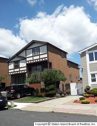 1st image of 7 E Brandis Ave