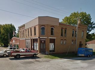 1 S Main St #7-19-4, Owaneco, IL 62555