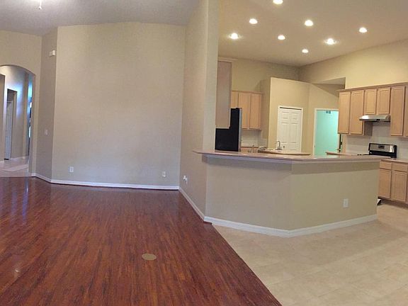 3rd image of 350 Royal Liverpool Ln