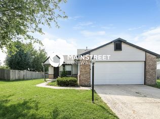 644 Woods Crossing Ln, Indianapolis, IN 46239