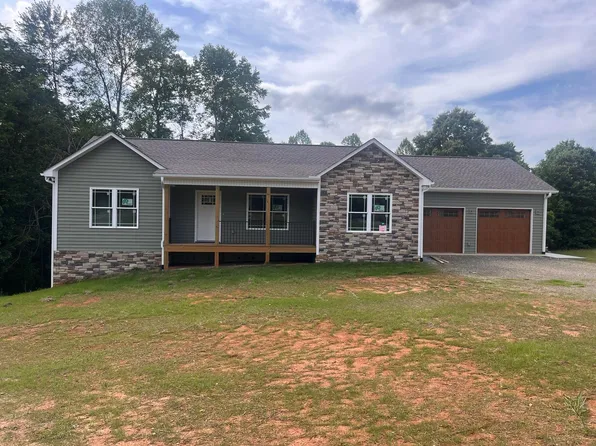 3727 Golden View Rd, Glade Hill, VA 24092