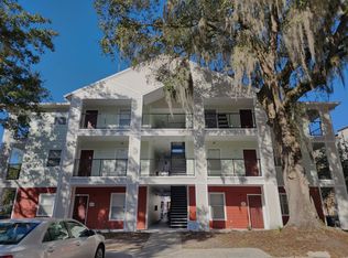 2360 SW Archer Rd APT 208, Gainesville, FL 32608