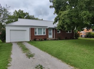 929 Nichols St, Pulaski, TN 38478