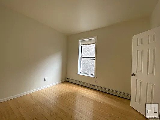 4th image of 126 Sterling Pl #3D