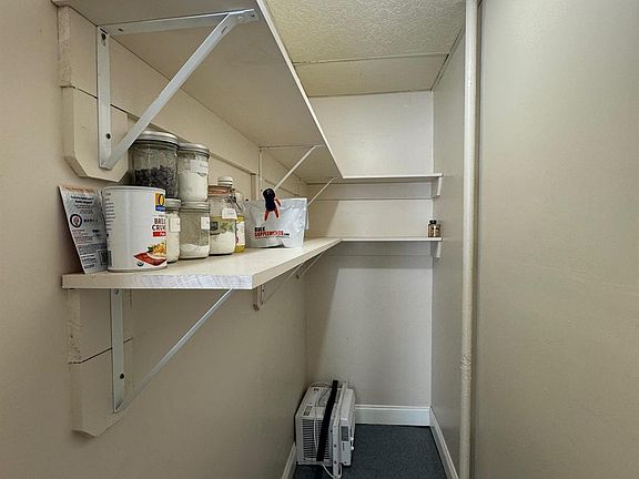 3rd image of 235 Columbia St APT 1