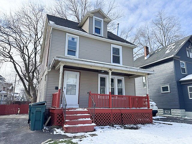 1st image of 541 Birr St