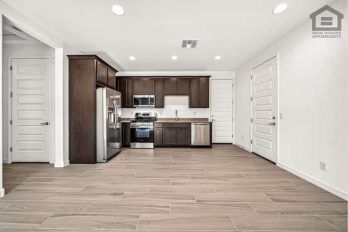 9828 W Mulberry Dr — Photo 34