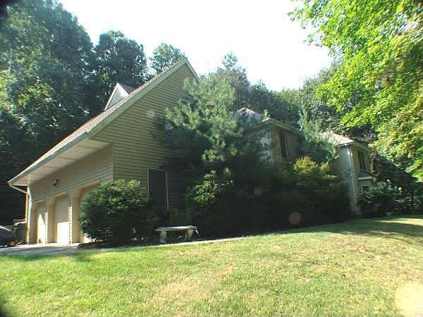 Stately Private Colonial located In Sunset Lakes Developement