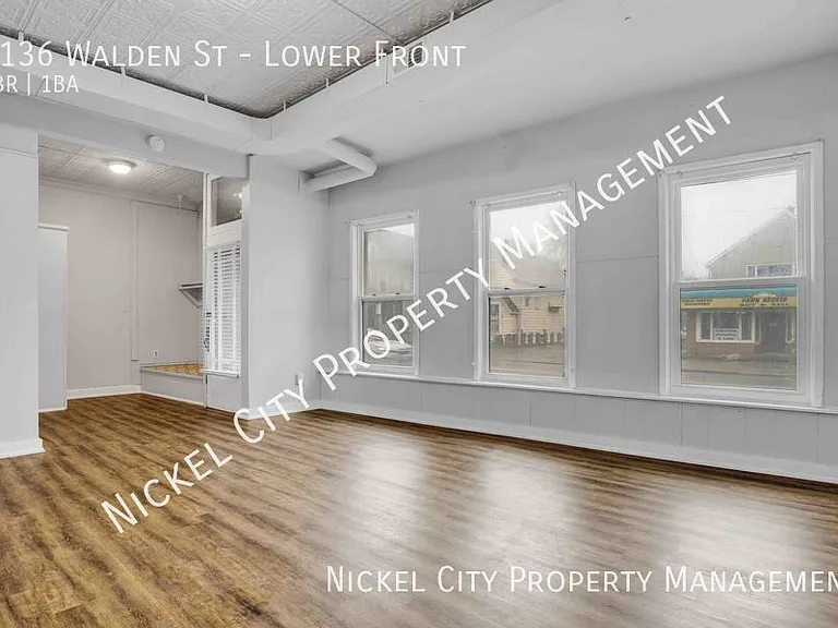 1136 Walden Ave #LOWER FRONT — Photo 5