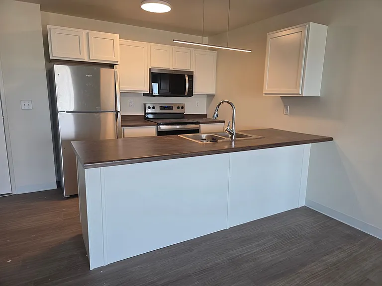 Rail10 Lofts — Photo 60
