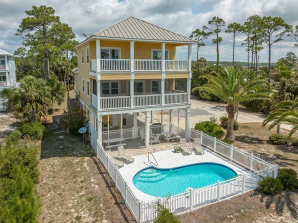 175 Sandy Ln, Port Saint Joe, FL 32456