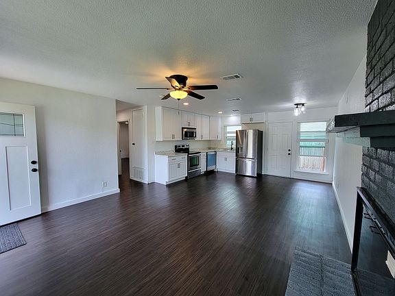 5th image of 603 Thelma Dr