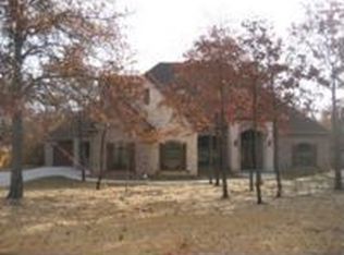 108 Live Oak Dr, Aubrey, TX 76227