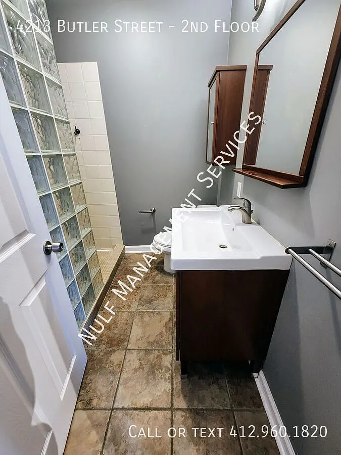 1 bed, 1 bath + bonus room in Lawrenceville — Photo 4