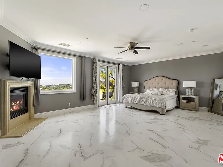 21615 Medina Estates Dr — Photo 24