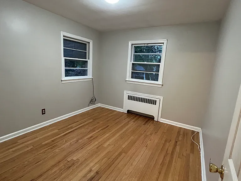 383 Jefferson Ave — Photo 10