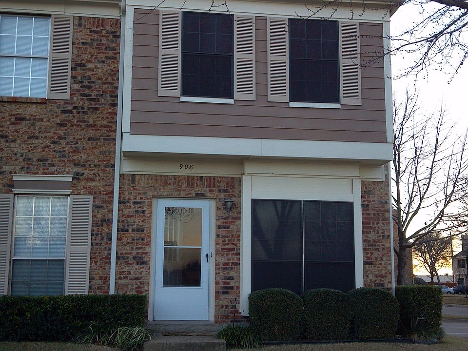 1st image of 3801 14th St APT 908