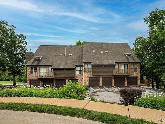 3rd image of 6300 Sprig Oak Ct APT A
