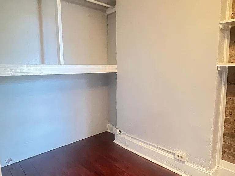 294 Washington Ave #2 — Photo 12