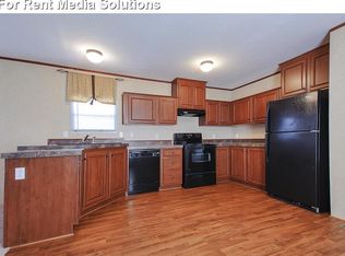 56 Locust St, Hopkinsville, KY 42240