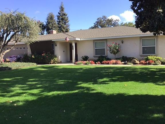 2nd image of 2840 S Willis Ct
