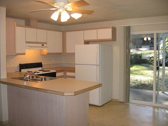 Bright Kitchen