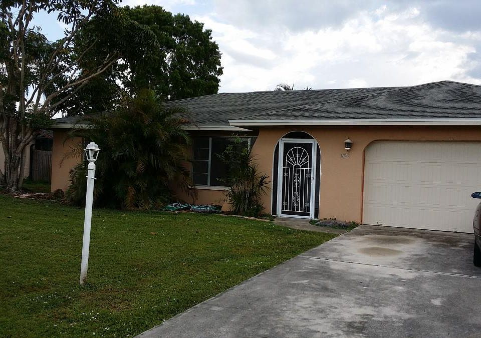 1st image of 1822 SE 14th St