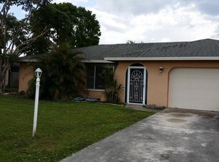 1822 SE 14th St, Cape Coral, FL 33990