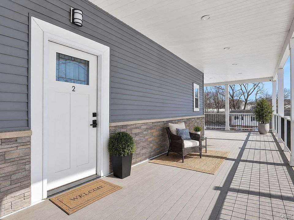 1st image of 6 Morris Dr