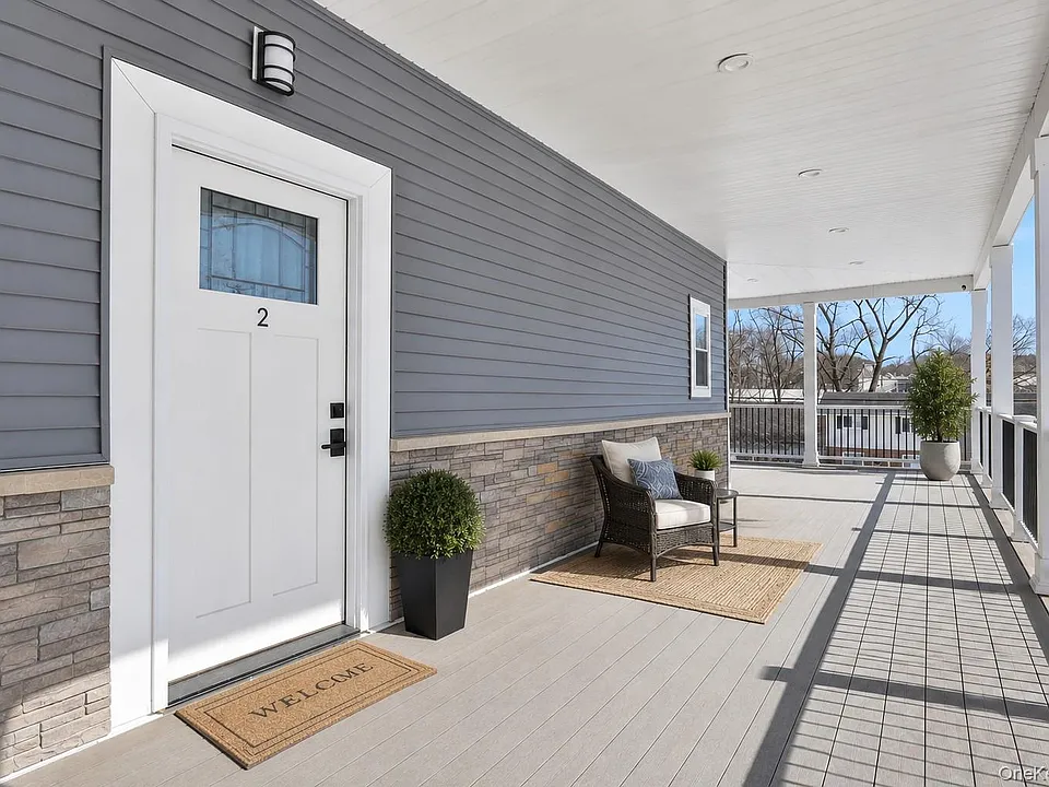 6 Morris Dr