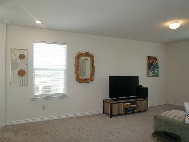 11502 Hocus Pocus — Photo 12