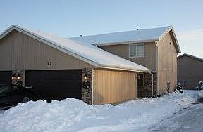 1st image of 742 Tulip Ln