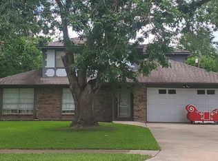418 That Way, Lake Jackson, TX 77566