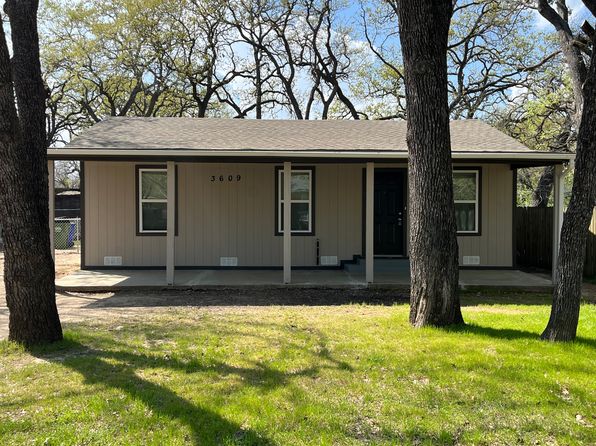 3609 Forest Lawn Rd