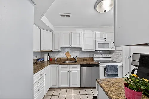 68 Jericho Rd #68 Photo 1