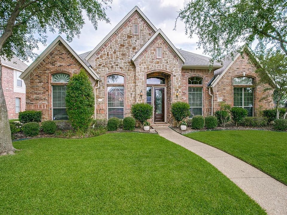 1st image of 521 Sophie Ln