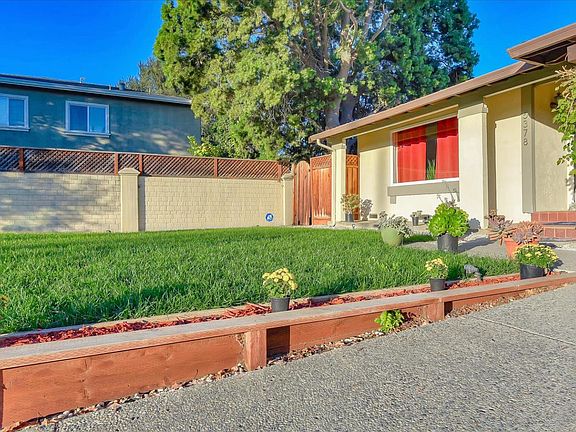 3rd image of 5378 Pecan Blossom Dr